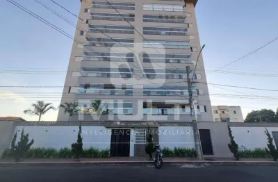 Apartamento com 3 quartos para alugar no Santa Mônica, Uberlândia 