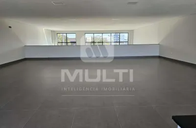 Barracão / Galpão / Depósito para alugar em Carajás, Uberlândia 