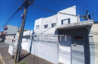 Apartamento com 2 quartos para alugar no Santa Mônica, Uberlândia 