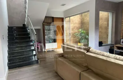 Casa com 3 quartos para alugar no Jardim Botânico, Uberlândia 