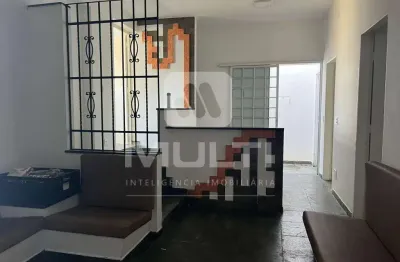 Casa comercial para alugar no Centro, Uberlândia 