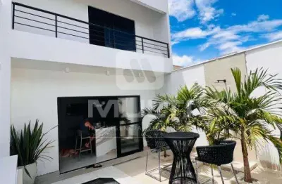 Casa com 3 quartos à venda no Jardim Europa, Uberlândia 