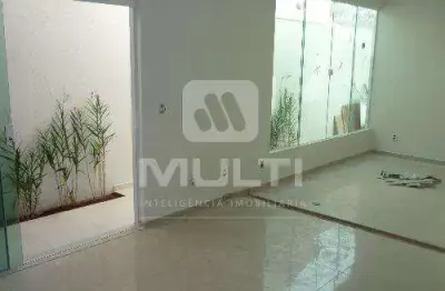Casa com 4 quartos à venda no Itapema Sul, Uberlândia 
