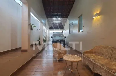 Casa com 3 quartos à venda no Jaraguá, Uberlândia 