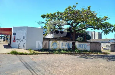 Terreno comercial à venda no Marta Helena, Uberlândia 
