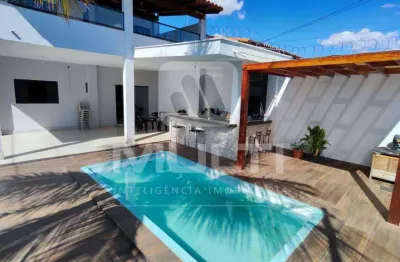 Casa com 5 quartos à venda no Parque Residencial do Camaru, Uberlândia 