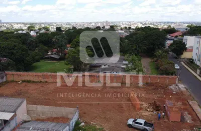 Terreno comercial à venda no Jardim Ozanan, Uberlândia 