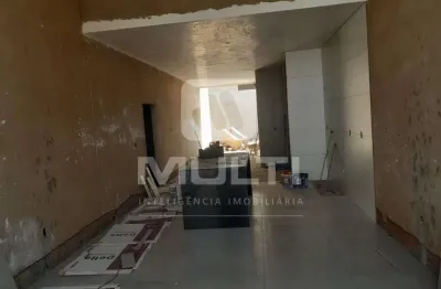 Casa com 3 quartos à venda no Portal do Vale, Uberlândia 