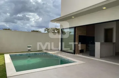Casa em condomínio fechado com 3 quartos à venda em Laranjeiras, Uberlândia 