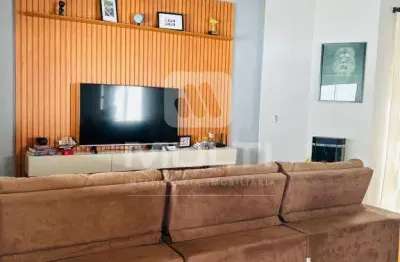 Casa com 3 quartos à venda no Alto Umuarama, Uberlândia 