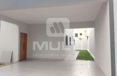Casa com 3 quartos à venda no Jardim Holanda, Uberlândia 