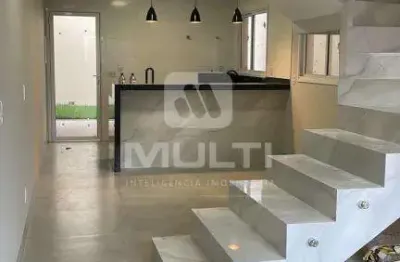 Casa com 3 quartos à venda em Granada, Uberlândia 