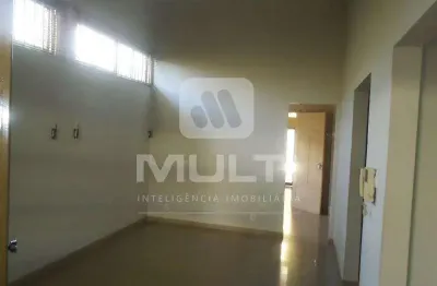 Casa comercial para alugar no Centro, Uberlândia 
