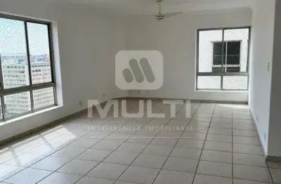 Apartamento com 3 quartos à venda no Centro, Uberlândia 