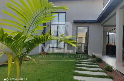 Casa com 3 quartos à venda no Jardim Europa, Uberlândia 