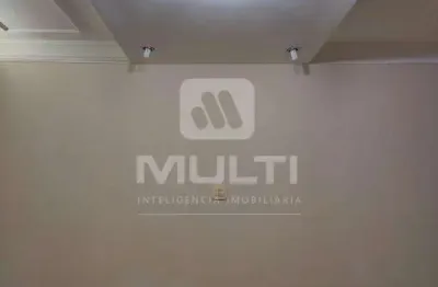 Apartamento com 3 quartos à venda em Saraiva, Uberlândia 