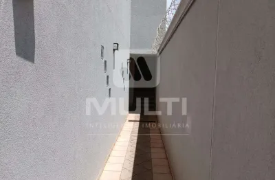 Apartamento com 3 quartos à venda no Daniel Fonseca, Uberlândia 
