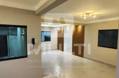 Casa com 4 quartos à venda no Santa Luzia, Uberlândia 