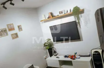 Casa com 3 quartos à venda no Parque São Jorge I, Uberlândia 