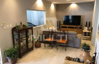 Casa com 5 quartos à venda no Jaraguá, Uberlândia 