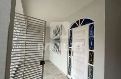 Casa com 4 quartos à venda no Centro, Uberlândia 
