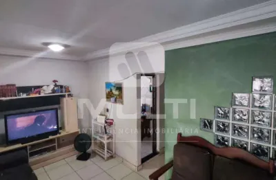 Casa com 3 quartos à venda no Santa Luzia, Uberlândia 