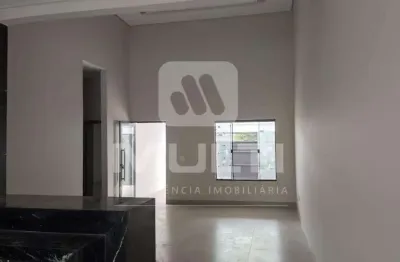 Casa com 3 quartos à venda no Residencial Liberdade, Uberlândia 