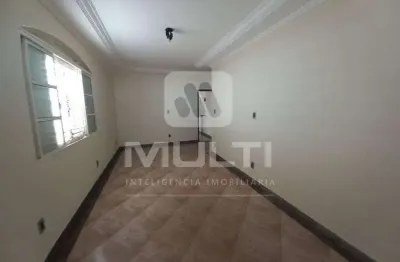 Casa com 3 quartos à venda na Nossa Senhora das Graças, Uberlândia 