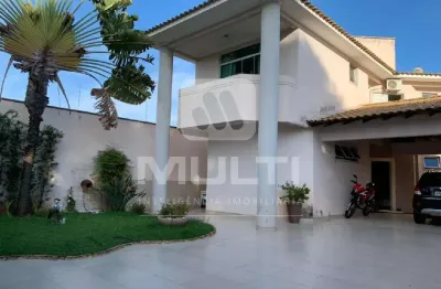 Casa com 5 quartos à venda no Tibery, Uberlândia 