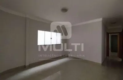 Casa com 3 quartos à venda em Carajás, Uberlândia 