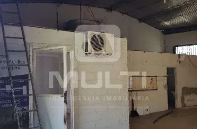 Barracão / Galpão / Depósito à venda no Daniel Fonseca, Uberlândia 