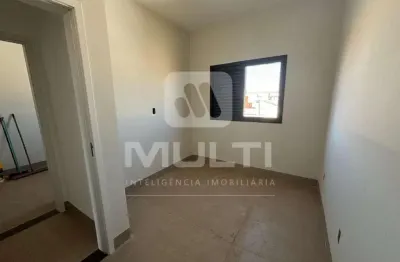 Casa com 3 quartos à venda em São Jorge, Uberlândia 