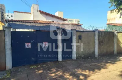 Casa com 3 quartos à venda no Jaraguá, Uberlândia 