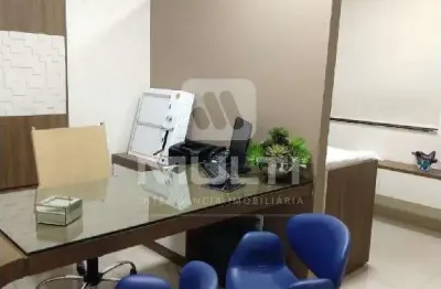 Casa comercial à venda no Martins, Uberlândia 