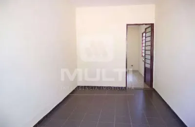 Casa com 3 quartos à venda no Jaraguá, Uberlândia 
