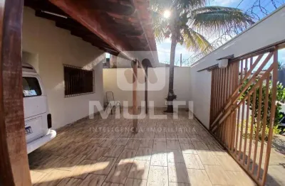 Casa com 3 quartos à venda na Nossa Senhora das Graças, Uberlândia 