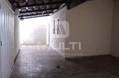 Casa com 3 quartos à venda no Planalto, Uberlândia 