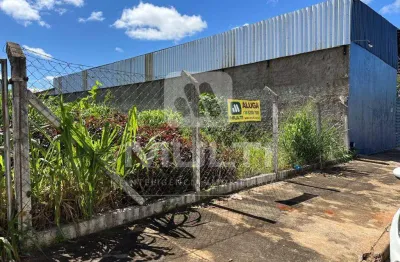 Terreno comercial à venda no Santa Mônica, Uberlândia 