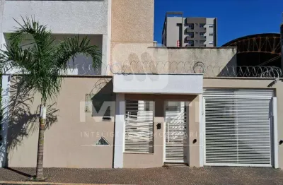 Apartamento com 1 quarto para alugar em Saraiva, Uberlândia 