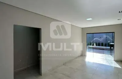 Casa com 3 quartos à venda no Jardim Inconfidência, Uberlândia 