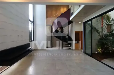 Casa com 3 quartos para alugar no Vigilato Pereira, Uberlândia 