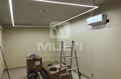 Sala comercial para alugar em Saraiva, Uberlândia 