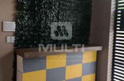 Sala comercial para alugar em Saraiva, Uberlândia 