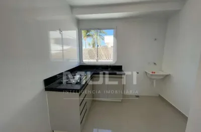 Apartamento com 2 quartos para alugar no Santa Rosa, Uberlândia 