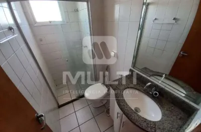 Apartamento com 3 quartos para alugar no Martins, Uberlândia 