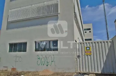 Prédio para alugar em Carajás, Uberlândia 