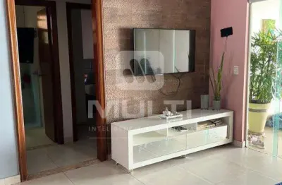 Casa com 3 quartos à venda no Jardim Patrícia, Uberlândia 