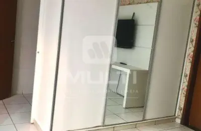 Casa com 3 quartos à venda no Jardim Patrícia, Uberlândia 
