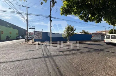 Terreno à venda no Martins, Uberlândia 