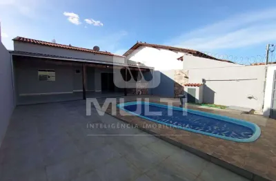 Casa com 2 quartos à venda no Jardim Holanda, Uberlândia 